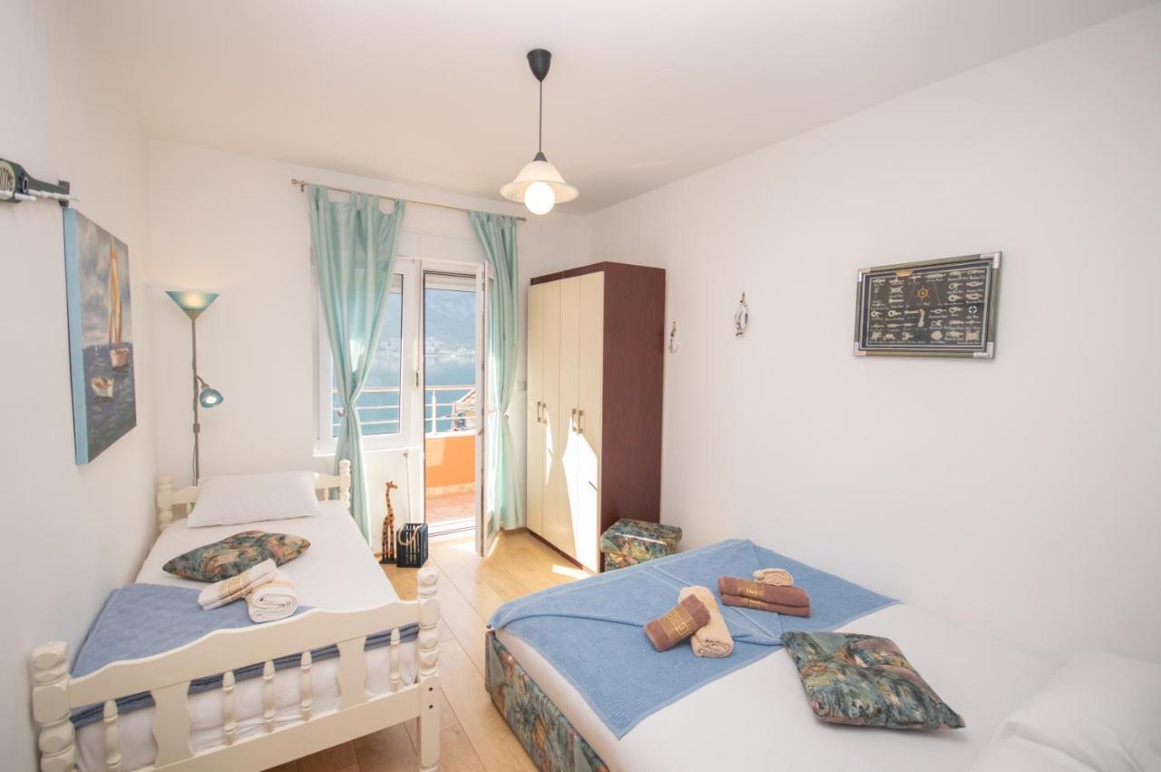 Apartmani Mrsic 里桑 外观 照片